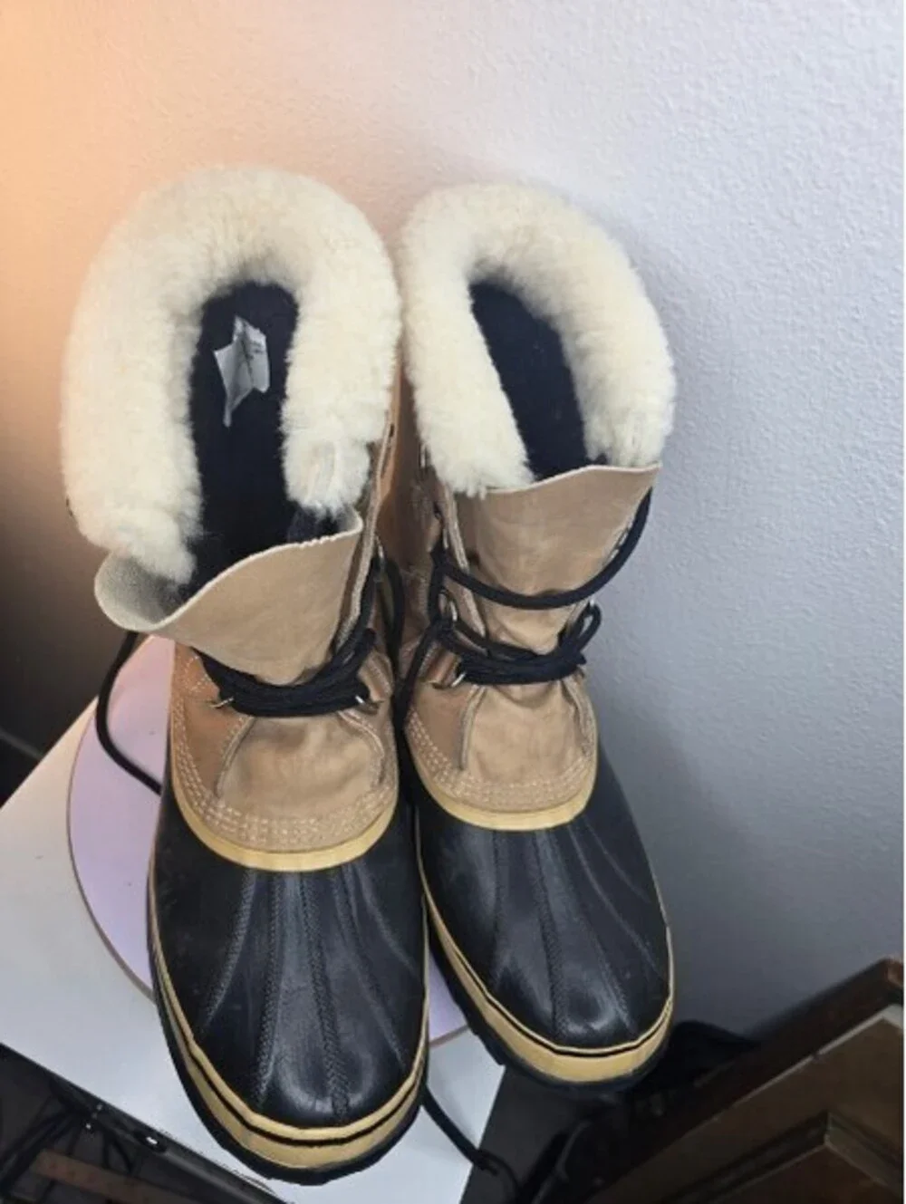 Vintage Sorel Caribou Men's 11 Waterproof Winter Snow Boots Tan Leather EUC